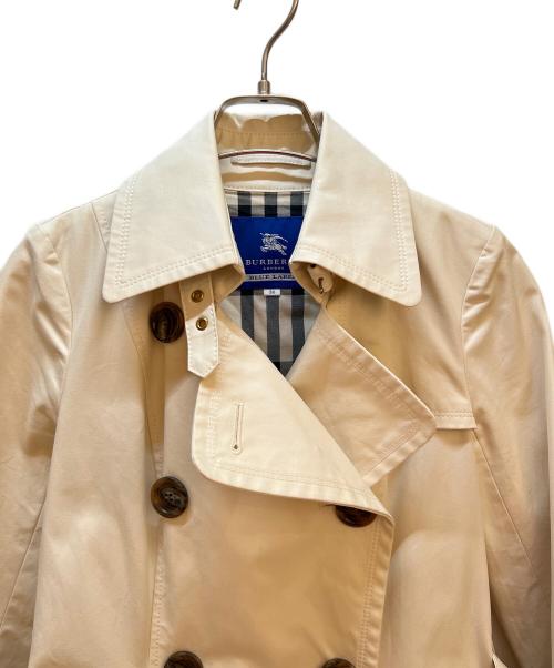 BURBERRY BLUE LABEL（バーバリー ブルー レーベル）BURBERRY BLUE LABEL (バーバリー ブルー レーベル) トレンチコート アイボリー サイズ:38の古着・服飾アイテム