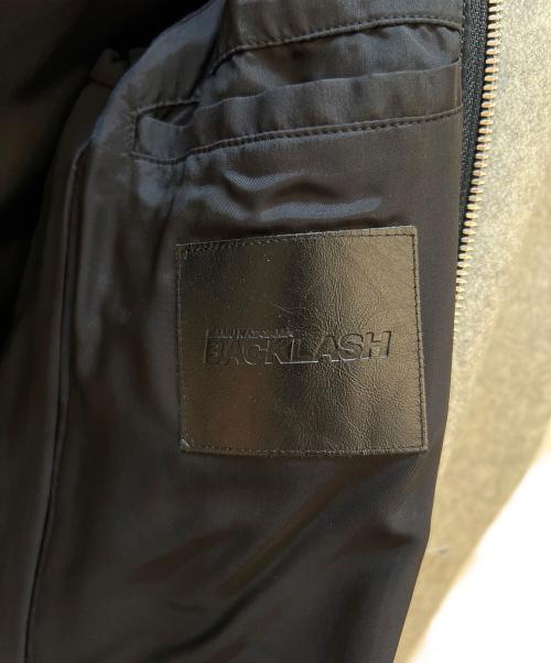 ISAMU KATAYAMA BACKLASH（イサムカタヤマ・バックラッシュ）ISAMU KATAYAMA BACKLASH (イサムカタヤマ・バックラッシュ) モーターサイクルコート グレー サイズ:Sの古着・服飾アイテム