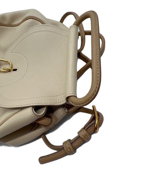 DELVAUX（デルヴォー）DELVAUX (デルヴォー) リュックサック アイボリーの古着・服飾アイテム