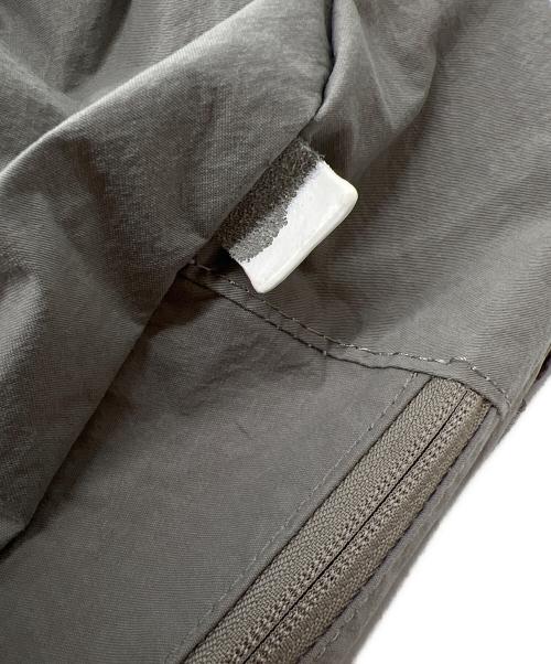 ANUNFOID（アヌンフォルド）ANUNFOID (アヌンフォルド) リュック グレーの古着・服飾アイテム