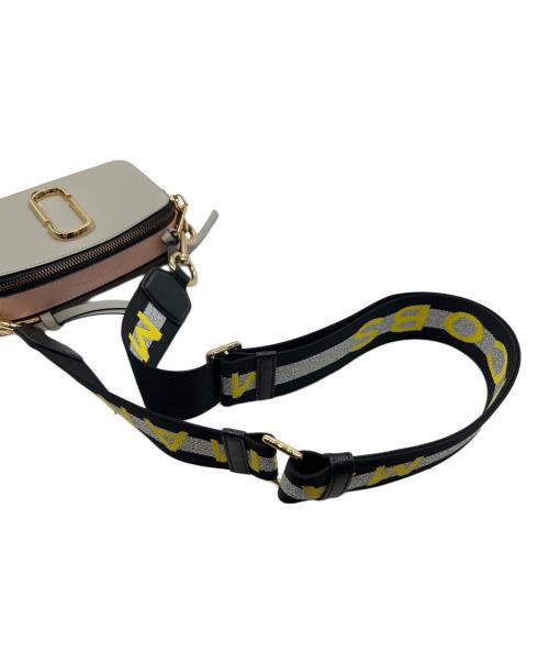 MARC JACOBS（マークジェイコブス）MARC JACOBS (マークジェイコブス) スナップショット ライトグレーの古着・服飾アイテム