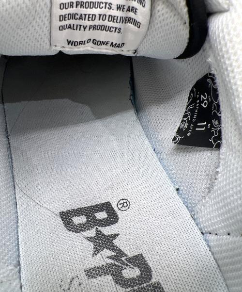 A BATHING APE（アベイシングエイプ）A BATHING APE (アベイシングエイプ) ローカットスニーカー ブラック×ホワイト サイズ:29の古着・服飾アイテム