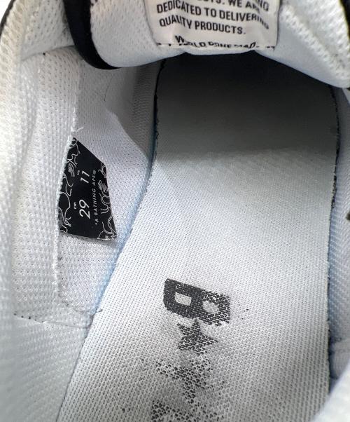 A BATHING APE（アベイシングエイプ）A BATHING APE (アベイシングエイプ) ローカットスニーカー ブラック×ホワイト サイズ:29の古着・服飾アイテム