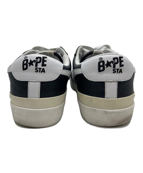 A BATHING APE（アベイシングエイプ）A BATHING APE (アベイシングエイプ) ローカットスニーカー ブラック×ホワイト サイズ:29の古着・服飾アイテム