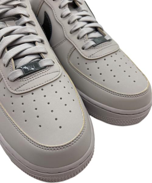 NIKE（ナイキ）NIKE (ナイキ) ローカットスニーカー ベージュ サイズ:28.5 未使用品の古着・服飾アイテム