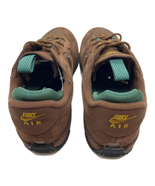 NIKE（ナイキ）NIKE (ナイキ) スニーカー ブラウン サイズ:26.5 未使用品の古着・服飾アイテム