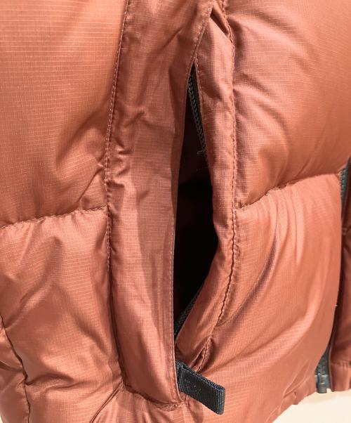 THE NORTH FACE（ザ ノース フェイス）THE NORTH FACE (ザ ノース フェイス) SHORT NUPTSE JACKET ブラウン×ブラック サイズ:Mの古着・服飾アイテム
