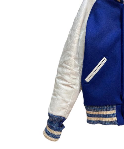 skookum（スクーカム）skookum (スクーカム) スタジャン ホワイト×ブルー サイズ:38の古着・服飾アイテム