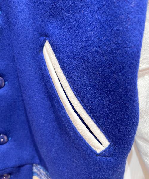 skookum（スクーカム）skookum (スクーカム) スタジャン ホワイト×ブルー サイズ:38の古着・服飾アイテム