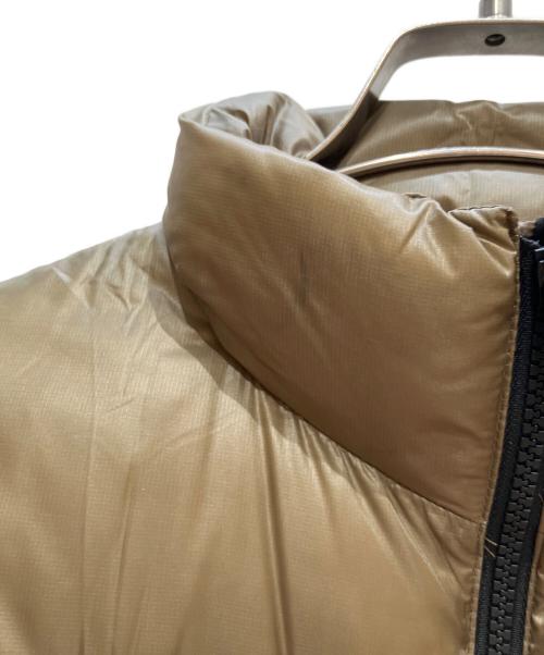 THE NORTH FACE（ザ ノース フェイス）THE NORTH FACE (ザ ノース フェイス) ダウンジャケット ベージュ サイズ:Mの古着・服飾アイテム
