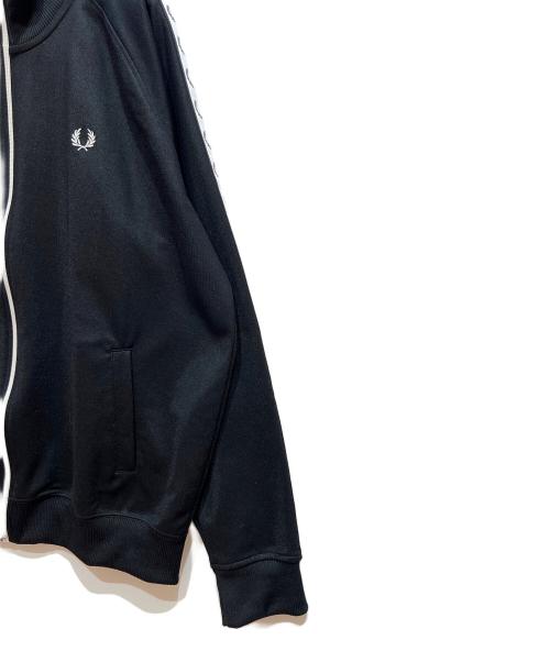 FRED PERRY（フレッドペリー）FRED PERRY (フレッドペリー) トラックジャケット ブラック サイズ:XLの古着・服飾アイテム