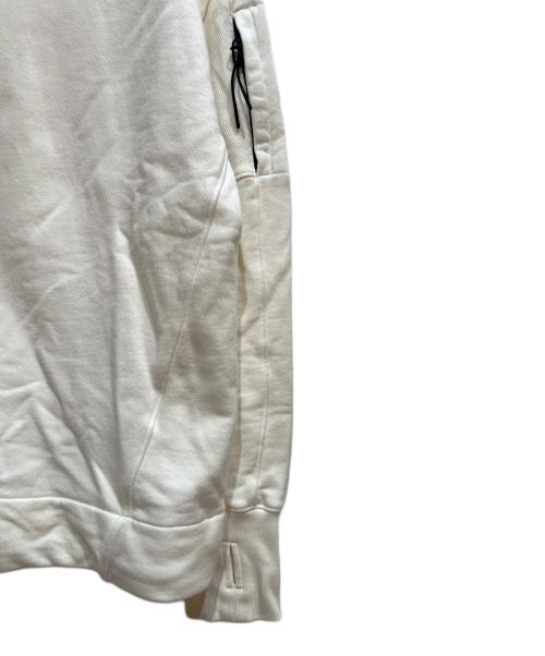C.P COMPANY（シーピーカンパニー）C.P COMPANY (シーピーカンパニー) パーカー ホワイト サイズ:Mの古着・服飾アイテム