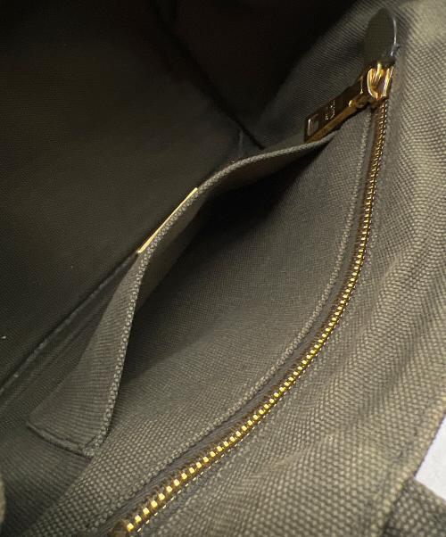PRADA（プラダ）PRADA (プラダ) 2WAYショルダーバッグ カーキの古着・服飾アイテム