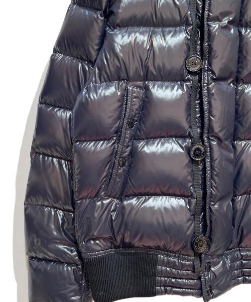 MONCLER（モンクレール）MONCLER (モンクレール) ダウンジャケット ネイビー サイズ:4の古着・服飾アイテム