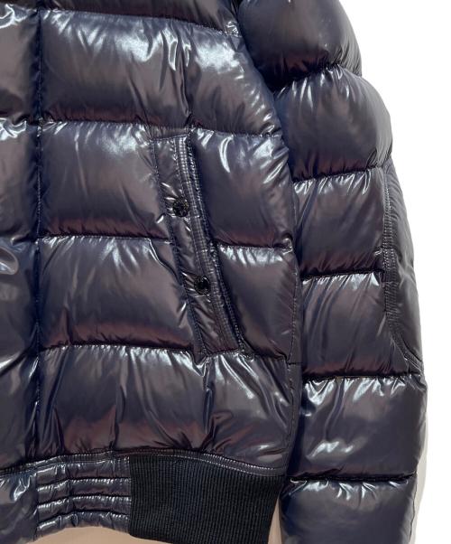 MONCLER（モンクレール）MONCLER (モンクレール) ダウンジャケット ネイビー サイズ:4の古着・服飾アイテム