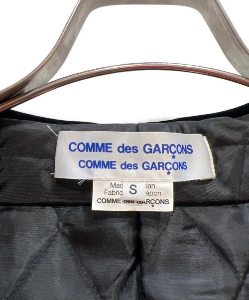 COMME des GARCONS COMME des GARCONS（コムデギャルソン コムデギャルソン）COMME des GARCONS COMME des GARCONS (コムデギャルソン コムデギャルソン) 中綿コート ブラック サイズ:Sの古着・服飾アイテム