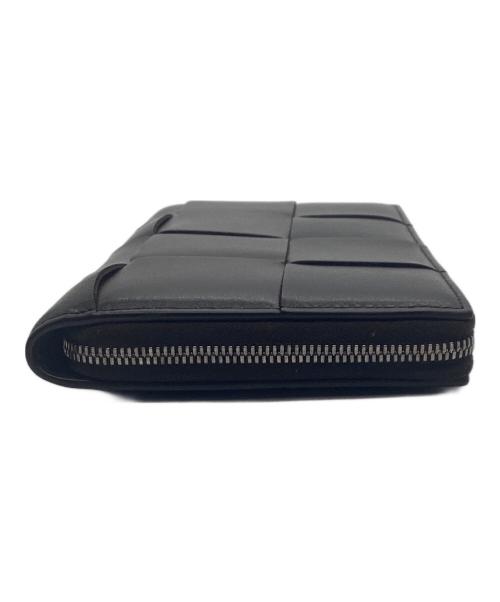 BOTTEGA VENETA（ボッテガベネタ）BOTTEGA VENETA (ボッテガベネタ) カセットジップアップアラウンドウォレット ブラックの古着・服飾アイテム