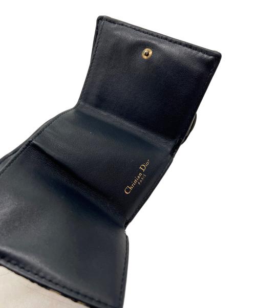 Christian Dior（クリスチャン ディオール）Christian Dior (クリスチャン ディオール) サドルロータスウォレット ベージュの古着・服飾アイテム