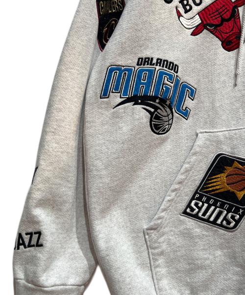 NBA（エヌビーエー）NBA (エヌビーエー) FREAK'S STORE (フリークスストア) パーカー アイボリー サイズ:Lの古着・服飾アイテム