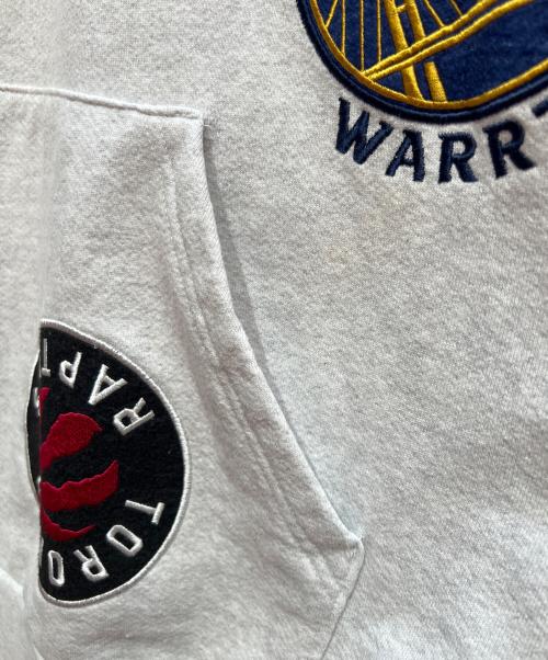 NBA（エヌビーエー）NBA (エヌビーエー) FREAK'S STORE (フリークスストア) パーカー アイボリー サイズ:Lの古着・服飾アイテム