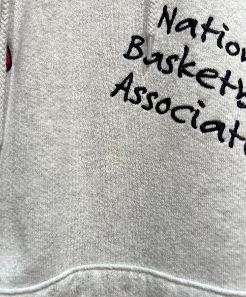 NBA（エヌビーエー）NBA (エヌビーエー) FREAK'S STORE (フリークスストア) パーカー アイボリー サイズ:Lの古着・服飾アイテム