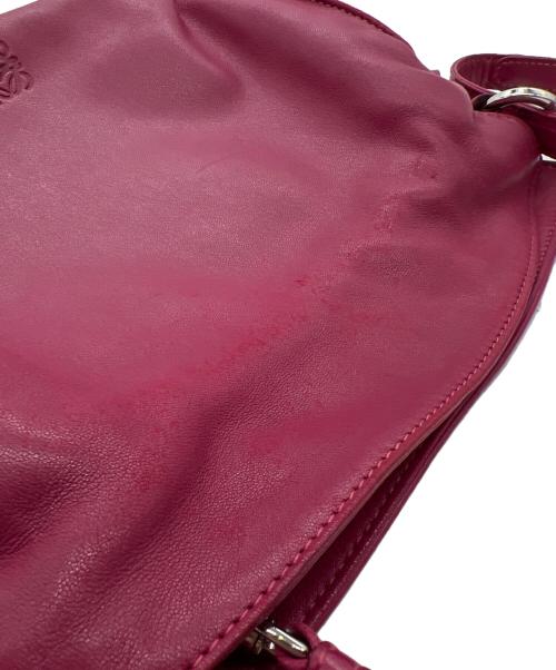 LOEWE（ロエベ）LOEWE (ロエベ) ショルダーバッグ ショッキングピンクの古着・服飾アイテム