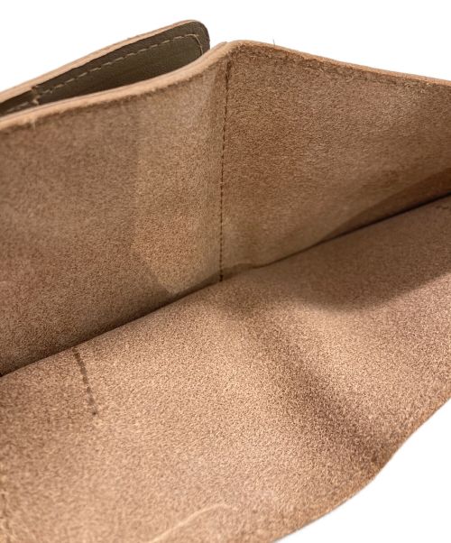 IL BISONTE（イル ビゾンテ）IL BISONTE (イル ビゾンテ) IL BISONTE(イルビゾンテ) 2つ折り財布 グレーの古着・服飾アイテム