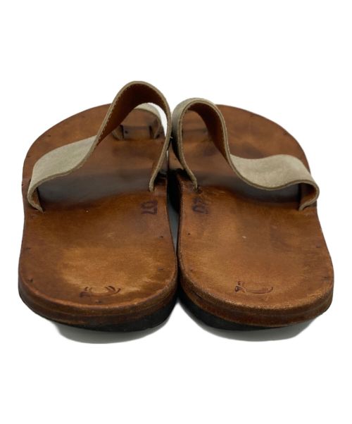 JUTTA NEUMANN（ユッタニューマン）JUTTA NEUMANN (ユッタニューマン) サンダル ベージュ サイズ:D7の古着・服飾アイテム