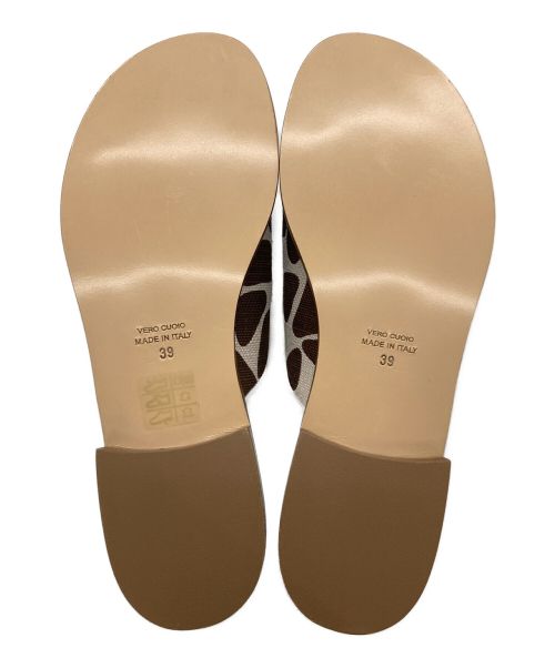 NEBULONIE（ネブローニ）NEBULONIE (ネブローニ) サンダル ブラウン サイズ:39の古着・服飾アイテム