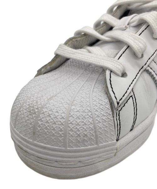 adidas（アディダス）adidas (アディダス) ディズニー×アディダス コラボスニーカー ホワイト サイズ:US 4 1/2の古着・服飾アイテム