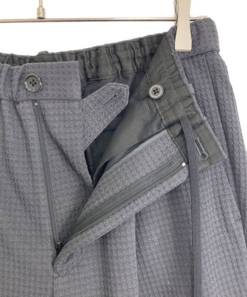 TAKEO KIKUCHI（タケオキクチ）TAKEO KIKUCHI (タケオキクチ) TAKEO KIKUCHI 抗菌防臭 クロスウィーブ イージースラックス  ブラウン サイズ:02/Ｍの古着・服飾アイテム