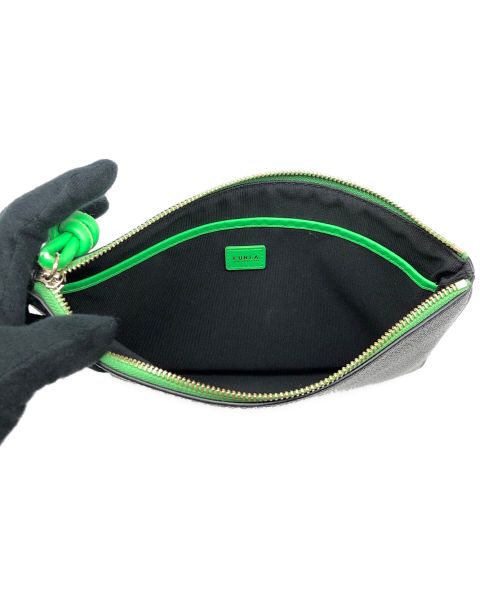 FURLA（フルラ）FURLA (フルラ) クラッチバッグ ブラックの古着・服飾アイテム