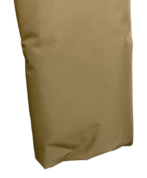 WOOLRICH（ウールリッチ）WOOLRICH (ウールリッチ) UNITED ARROWS (ユナイテッドアローズ) WOOLRICH×UNITED ARROWS ダウンジャケット カーキ サイズ:Mの古着・服飾アイテム