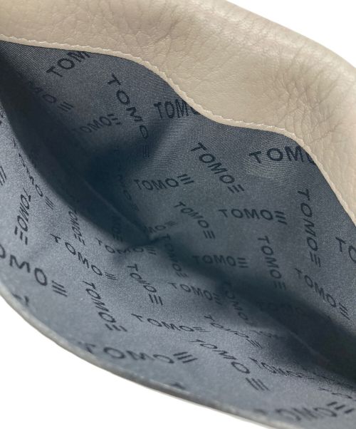 TOMOE（トモエ）TOMOE (トモエ) 2WAY レザーサコッシュ グレーの古着・服飾アイテム