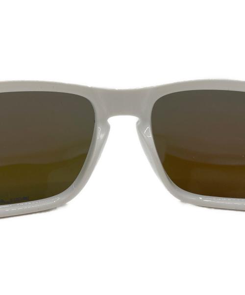 OAKLEY（オークリー）OAKLEY (オークリー) OAKLEY HOLBROOK ブルー×ホワイトの古着・服飾アイテム