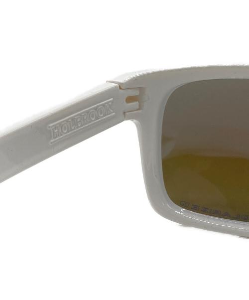 OAKLEY（オークリー）OAKLEY (オークリー) OAKLEY HOLBROOK ブルー×ホワイトの古着・服飾アイテム