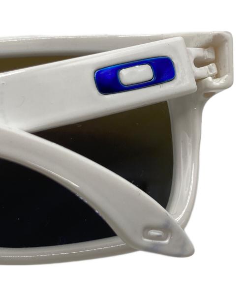 OAKLEY（オークリー）OAKLEY (オークリー) OAKLEY HOLBROOK ブルー×ホワイトの古着・服飾アイテム