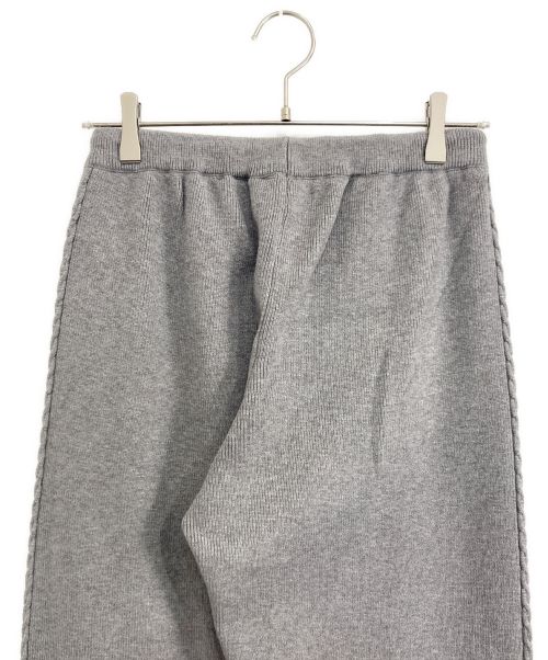 CYAN TOKYO（シアン トーキョー）CYAN TOKYO (シアン トーキョー) ケーブルラインニットジョガー グレー サイズ:F 未使用品の古着・服飾アイテム