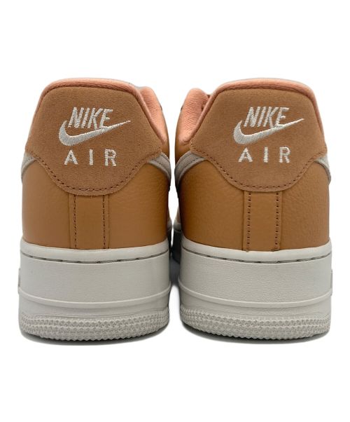 NIKE（ナイキ）NIKE (ナイキ) AIR FORCE 1′07 LX/エアフォース1′07 LX スニーカー ベージュ サイズ:US 9 未使用品の古着・服飾アイテム