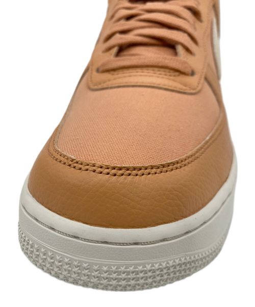 NIKE（ナイキ）NIKE (ナイキ) AIR FORCE 1′07 LX/エアフォース1′07 LX スニーカー ベージュ サイズ:US 9 未使用品の古着・服飾アイテム