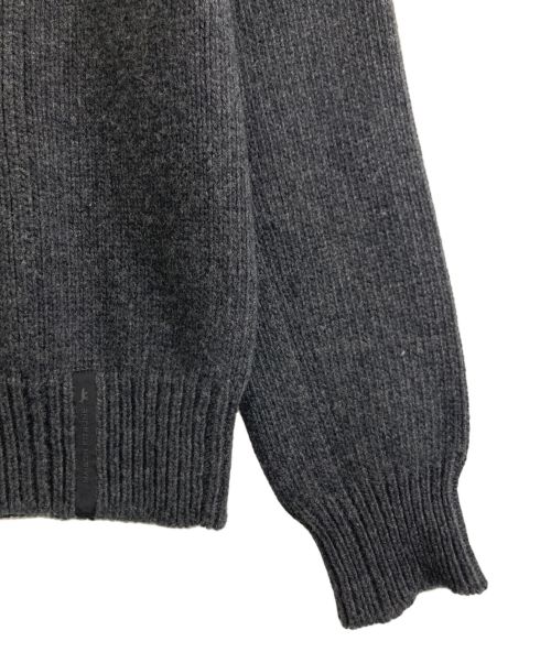 maison kitsune（メゾンキツネ）maison kitsune (メゾンキツネ) MAISON KITSUNE クルーネックニット グレー サイズ:XSの古着・服飾アイテム