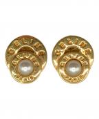 CELINEセリーヌ）の古着「CELINE ダブルサークルパールイヤリング」｜ゴールド