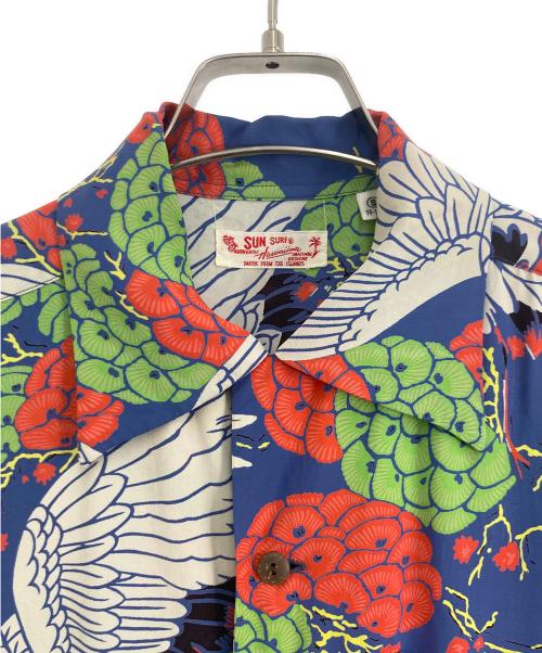 Sun Surf（サンサーフ）Sun Surf (サンサーフ) SUN SURF CRANE IN FLIGHT ブルー×レッド サイズ:Sの古着・服飾アイテム