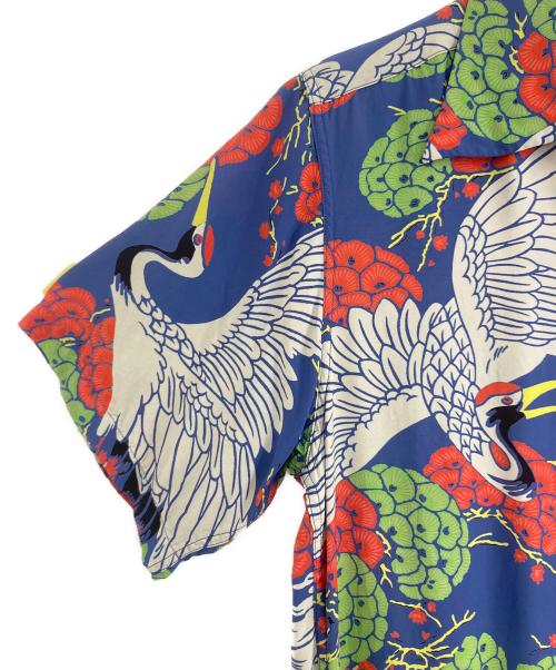 Sun Surf（サンサーフ）Sun Surf (サンサーフ) SUN SURF CRANE IN FLIGHT ブルー×レッド サイズ:Sの古着・服飾アイテム