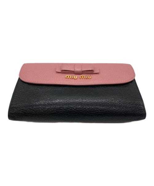 MIU MIU（ミュウミュウ）MIU MIU (ミュウミュウ) miumiu  バイカラーがま口財布 ブラック×ピンクの古着・服飾アイテム