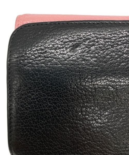 MIU MIU（ミュウミュウ）MIU MIU (ミュウミュウ) miumiu  バイカラーがま口財布 ブラック×ピンクの古着・服飾アイテム