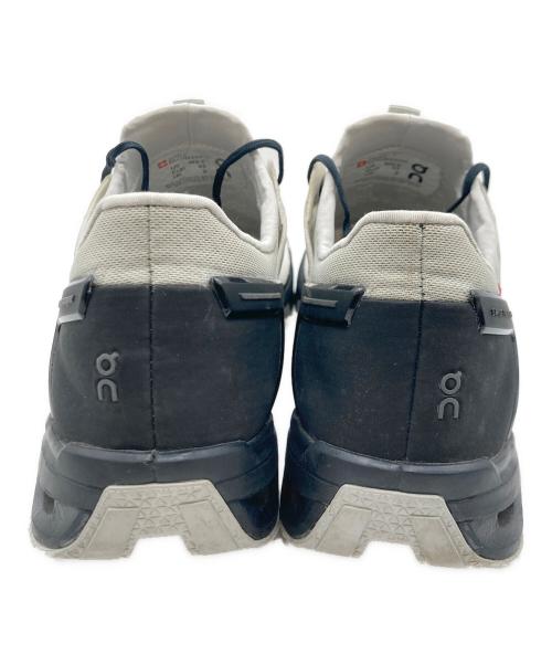 on（オン）On (オン) ランニングシューズ グレー×ブラック サイズ:27の古着・服飾アイテム