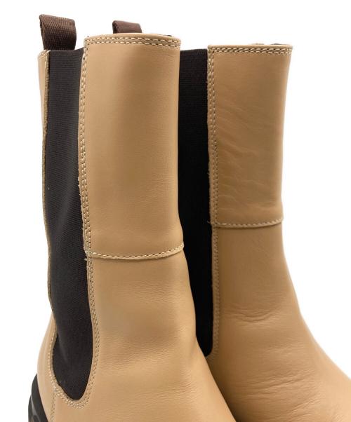 Carmens（カルメンズ）Carmens (カルメンズ) TOMORROW LAND (トゥモローランド) CARMENS×TOMORROWLAND サイドゴアラバーブーツ ベージュ×ブラウン サイズ:37の古着・服飾アイテム