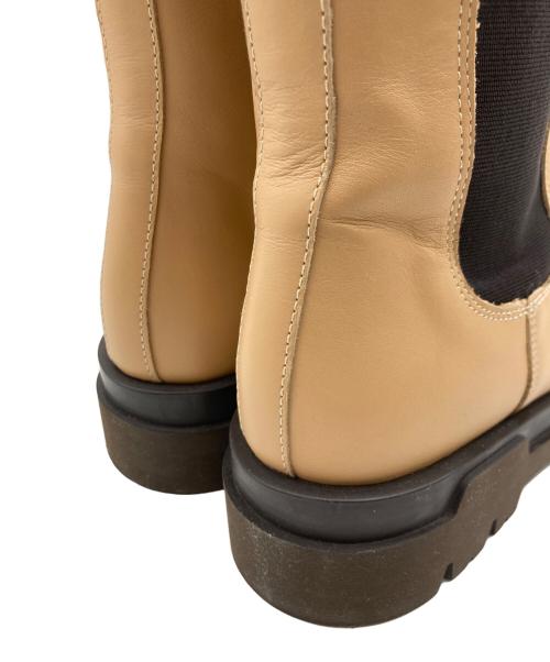 Carmens（カルメンズ）Carmens (カルメンズ) TOMORROW LAND (トゥモローランド) CARMENS×TOMORROWLAND サイドゴアラバーブーツ ベージュ×ブラウン サイズ:37の古着・服飾アイテム