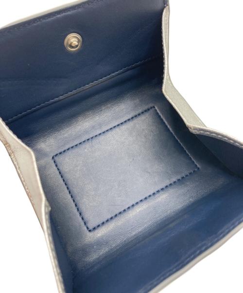 J&M DAVIDSON（ジェイ＆エム デヴィッドソン）J&M DAVIDSON (ジェイ＆エム デヴィッドソン) J&M DAVIDSON スタッズ メタル ウォレット シルバーの古着・服飾アイテム